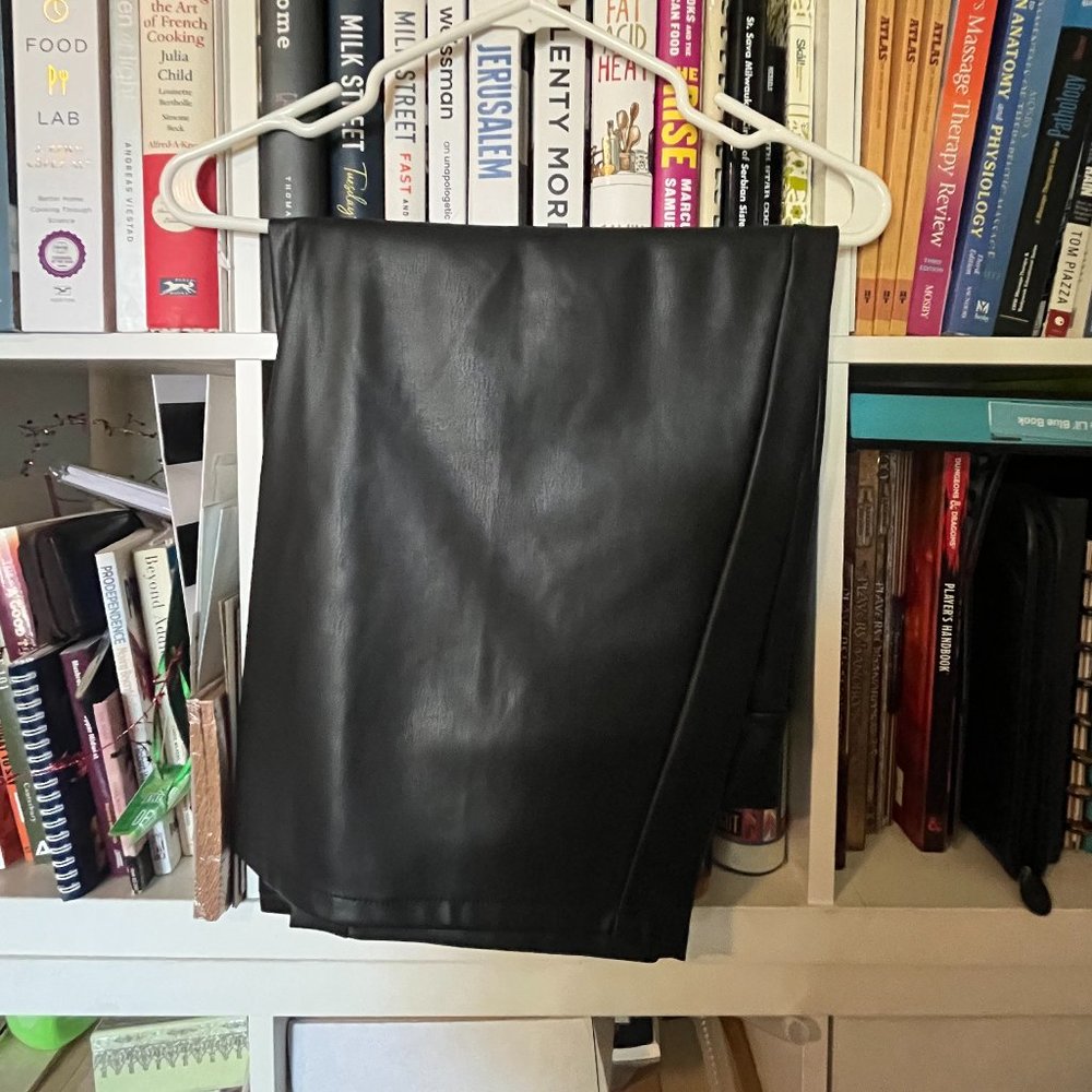 Universal Standard Sillaro Vegan Leather Pencil Skirt, Black, 18